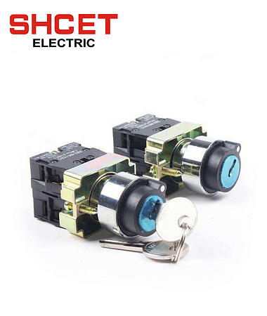 Переключатель XB2-BG45 с ключом Переключатель XB2-BG45 с ключом